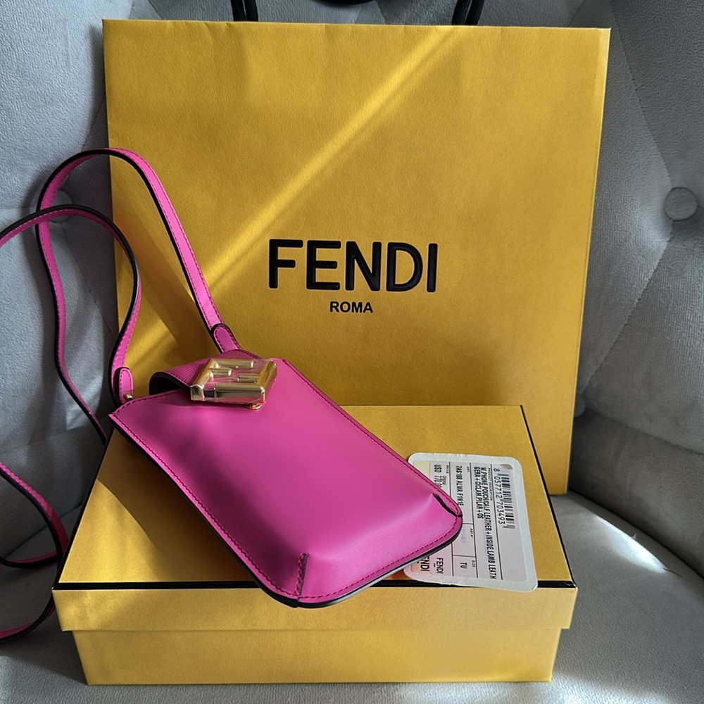 NWT FENDI FF Diamonds Phone Holder Bag - Picture 15 of 17